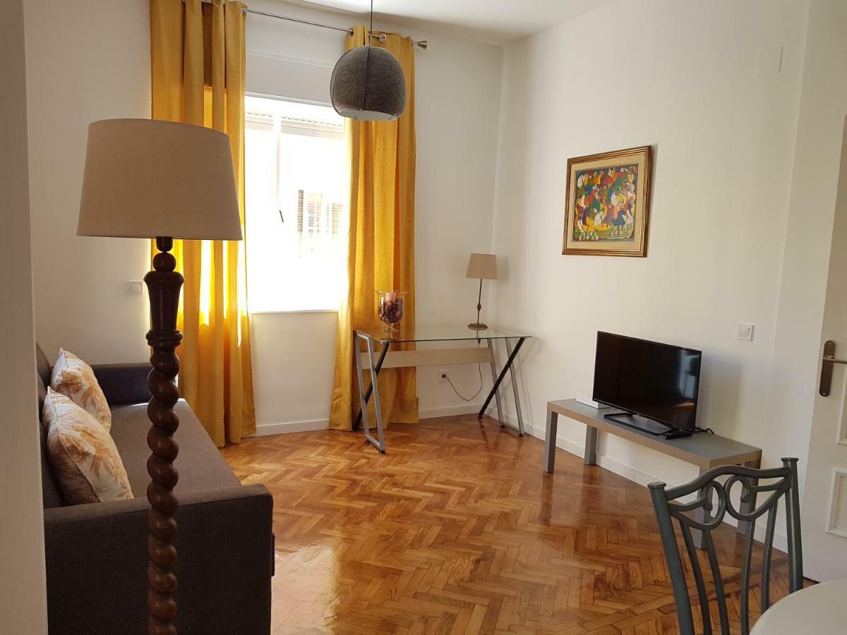 Soho-colón, Ubicado En Centro Histórico Apartamento